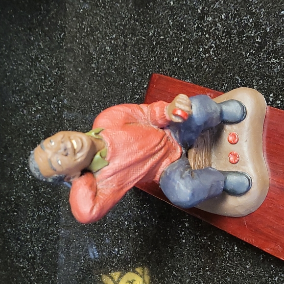 Friends & Checkers Figurines - Picture 3 of 8